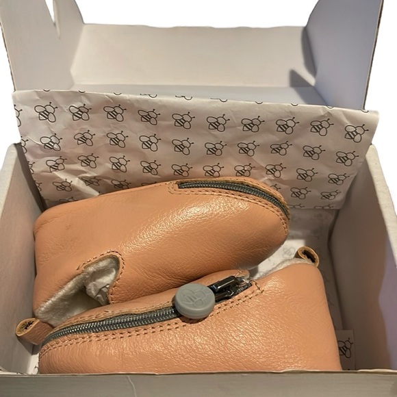 BUKUBEE BABY Cotton Candy Leather Bootie with Fur Lining Sz 1 (0-6 months) - Picture 12 of 14